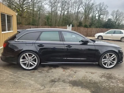 Audi RS6 Avant V8 4.0 TFSI 560 Quattro Tiptronic 8