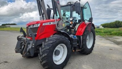 Tracteur à roues MASSEY FERGUSON 6713S